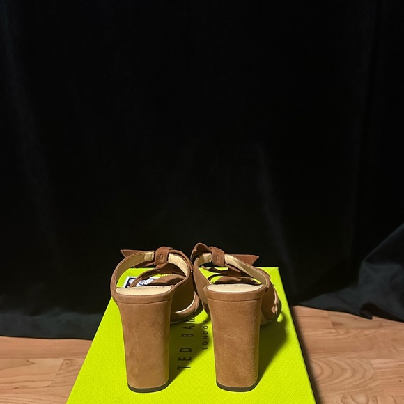 Alexandra Birman/ Bow accent/ Multistap / Block Heel Mule - Picture 4 of 4